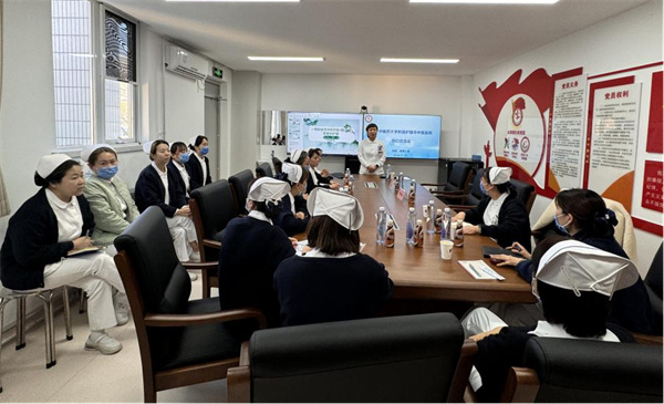 深化专业护理 共促创面愈合——压疮护理小组开展案例分享会